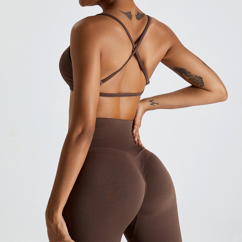 Sports Bra Manufacturer - Hot Sale Seamless Adjustable Straps Open Back