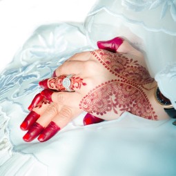 Henna Body Art Supplier - OEM New India Personality Flower Waterproof Tattoo