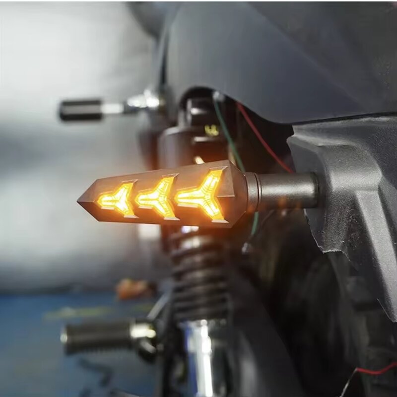 Turn Signal Lamp Manufacturer - YM-EBright EB-flowing Universal 12 LED Motorcycle Flowing Blinkers Dual Color Fishbone
