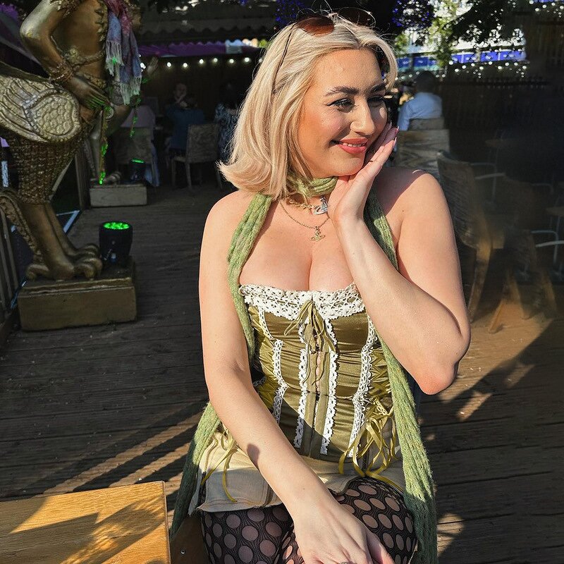 Women's Satin Vest Manufacturer - Green White Lace Patchwork Waist-slimming Sexy Top