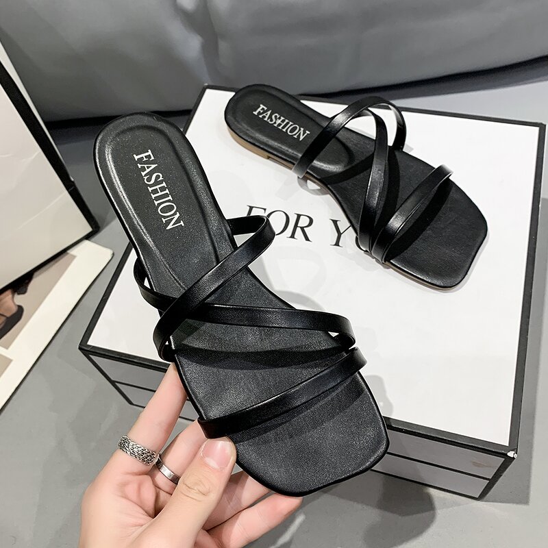 Women's Flat Slippers Manufacturer - Pure Color Winding Strap Casual Beach Sandals