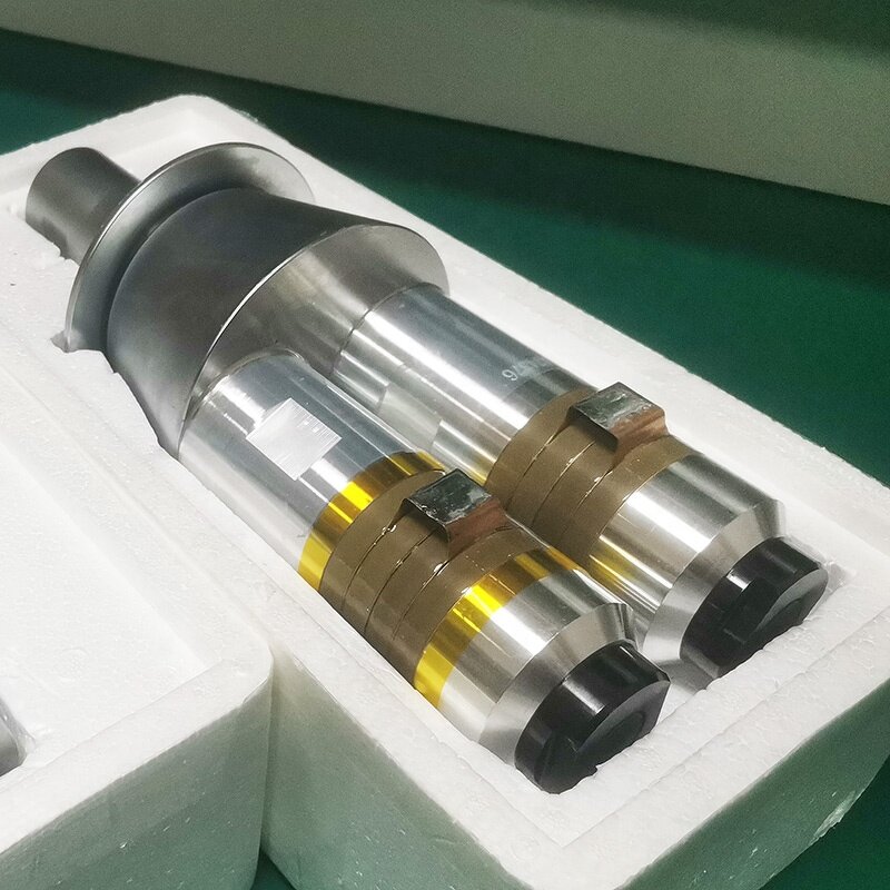 Ultrasonic Transducer Manufacturer - Factory Supplying 15Khz 20Khz 40Khz PZT8 High Power Welding Piezoelectric Oscillator
