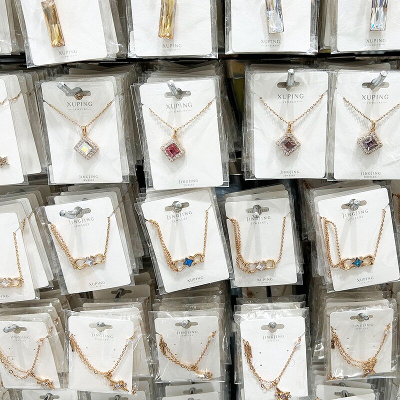 Women Necklace Manufacturer - XUPING Gold Plated Link Chain Pearl Crystal Butterfly