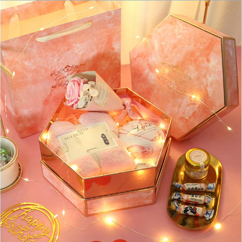 Gift Box - Manufacturer - Recyclable Paper - Hexagon Creative - Christmas Decor - IP Cosmetic Box