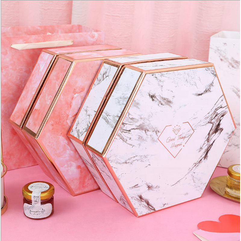 Gift Box - Manufacturer - Recyclable Paper - Hexagon Creative - Christmas Decor - IP Cosmetic Box