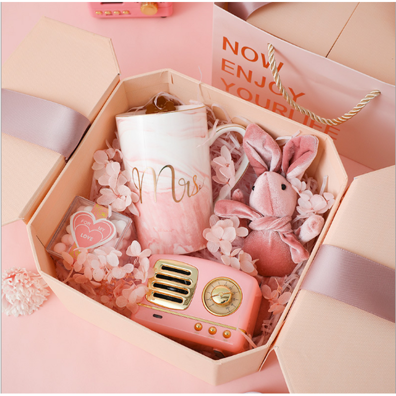 Gift Box - Manufacturer - Recyclable Paper - Jewelry Packaging - Valentine Wedding - Matt Lamination