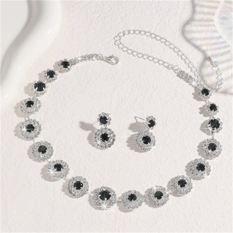 Women's Accessories Factory - OEM Luxurious Wedding Party Round Necklace Set