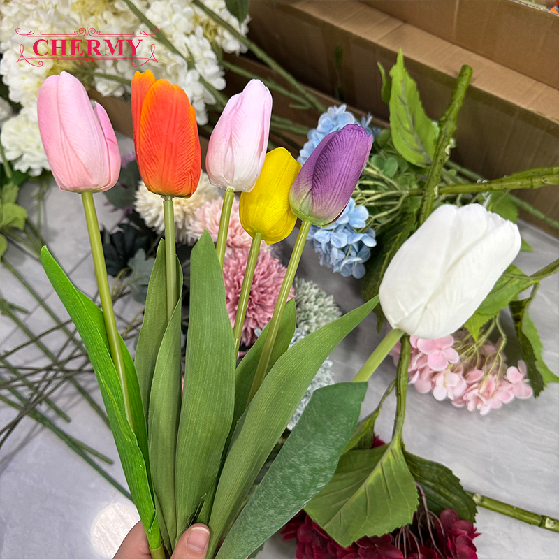 Artificial Tulip Manufacturer - DC115 Real Touch for Home Wedding Decoration