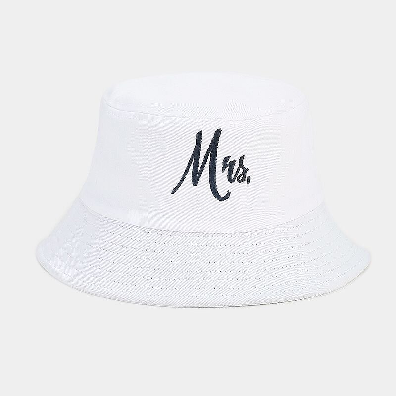Hat Set - Manufacturer - Wholesale Embroidery MR MRS Honeymoon Travel Sunhat Set