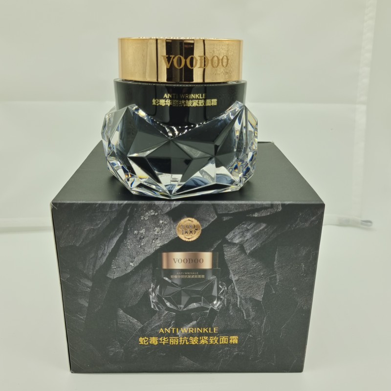 Face Care Set Factory - OEM High-End Anti-Aging Whitening Wash with Hyaluronic Acid