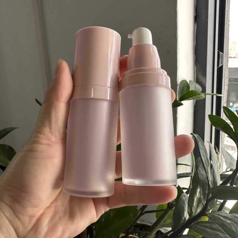 Liquid Foundation Manufacturer - Pink Bottle 4 in 1 BB CC Serum Cream Tinted Moisturizer Spf, Custom Logo Private Label