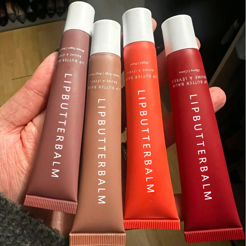 Lip Gloss Manufacturer - Custom High-Pigment, Long-Lasting Smooth Cream Formula Vegan, Private Label Peptide Nourishing Fruit Flavor