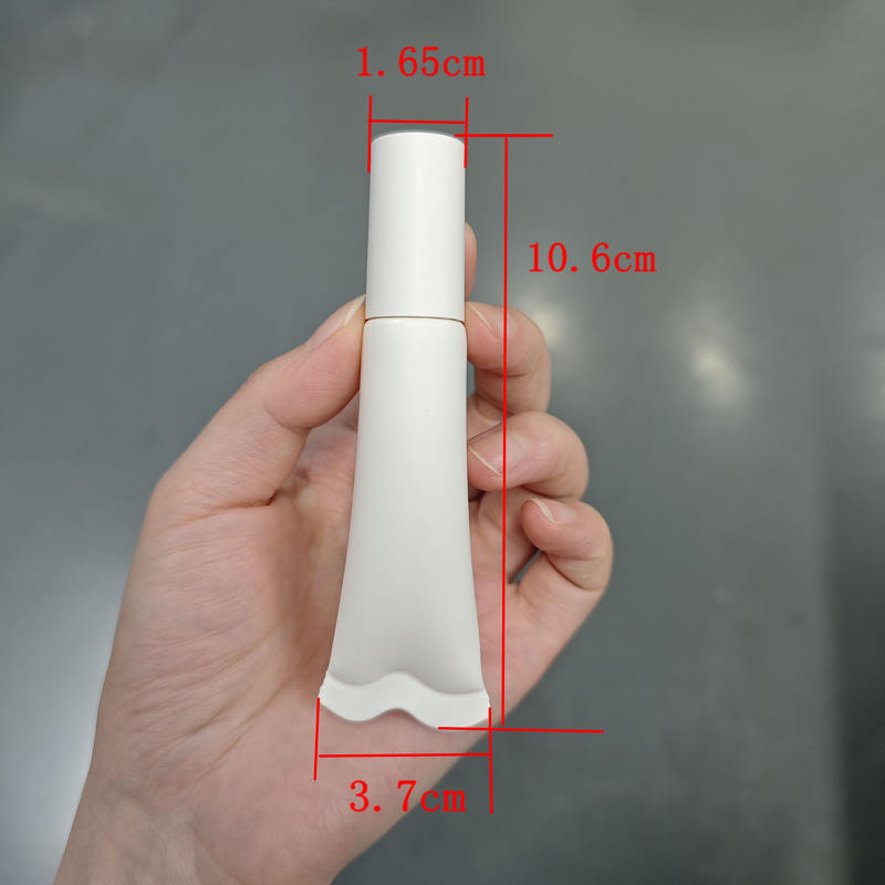 Lip Care Packaging Manufacturer - Empty Recyclable, Plastic Lipbalm Container, Custom Lip Gloss Tube, Soft Lipoil Bottles