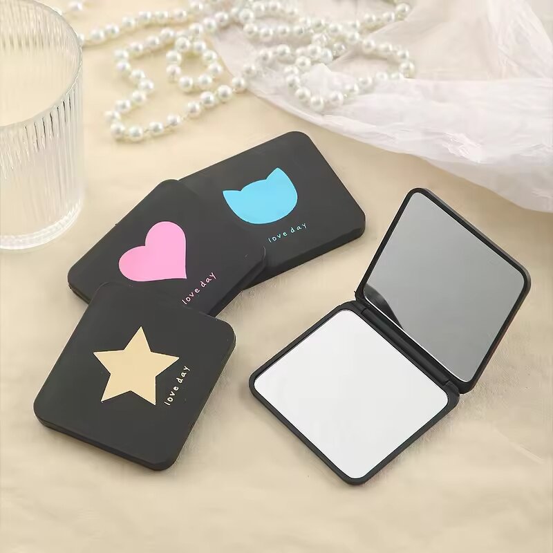 Mirror Manufacturer - UV Printing Multi Color Travel 2-Sided Heart Shaped Portable Purse