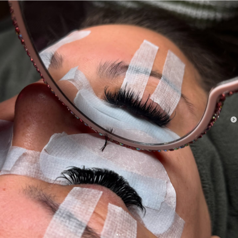 Eyelash Extension Factory - OEM 3D Camellia Classic Natural 1:1 Custom Label