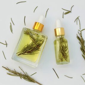 Rosemary Oil Hair Treatment Manufacturer - Organic Strengthening Scalp Daily Use Vegan Herbal