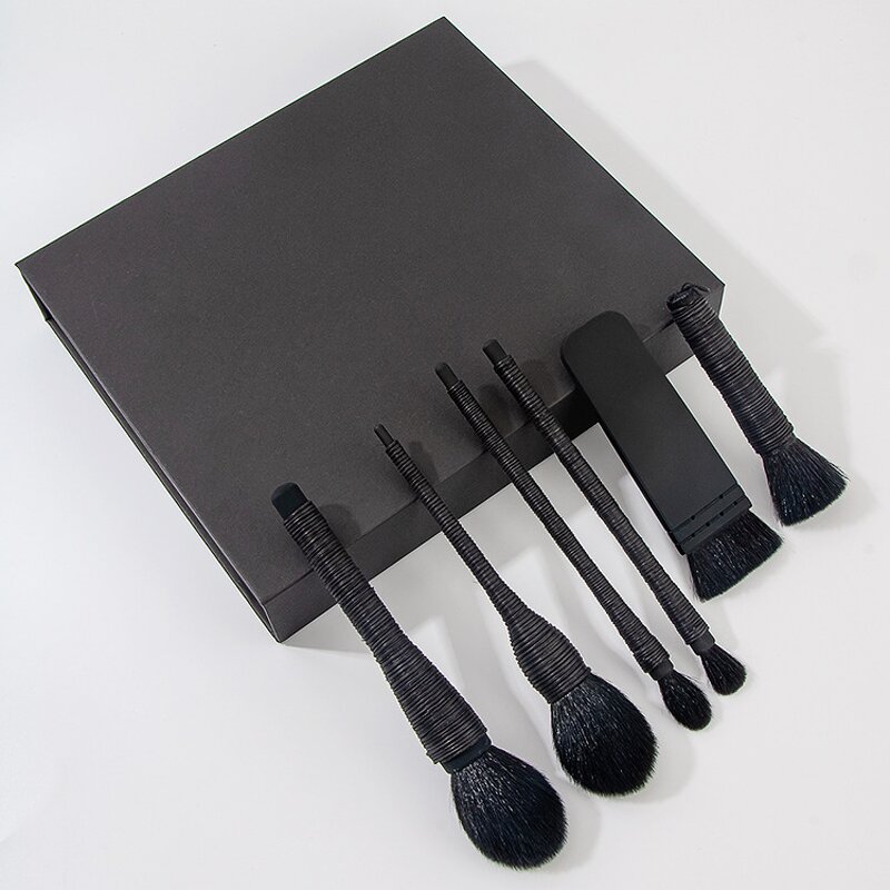 Makeup Brushes Manufacturer - Custom Customized Goat Hair Artist Brush Set