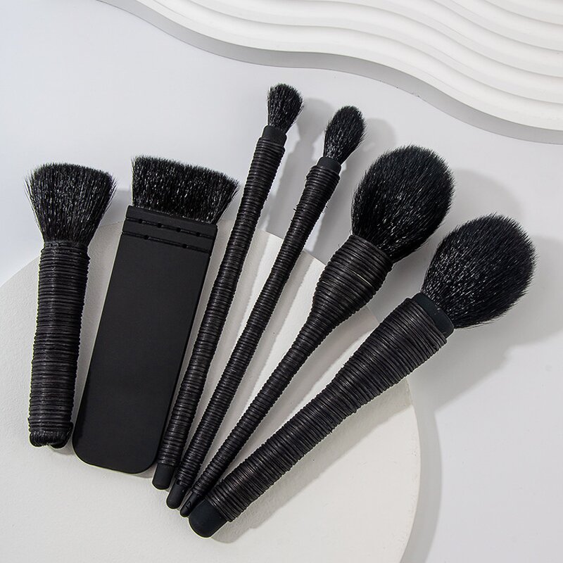 Makeup Brushes Manufacturer - Custom Customized Goat Hair Artist Brush Set