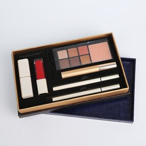 Lip Gloss Set Manufacturer - OEM Private Label 4 Nude Matte Shades Transfer Proof Long Lasting