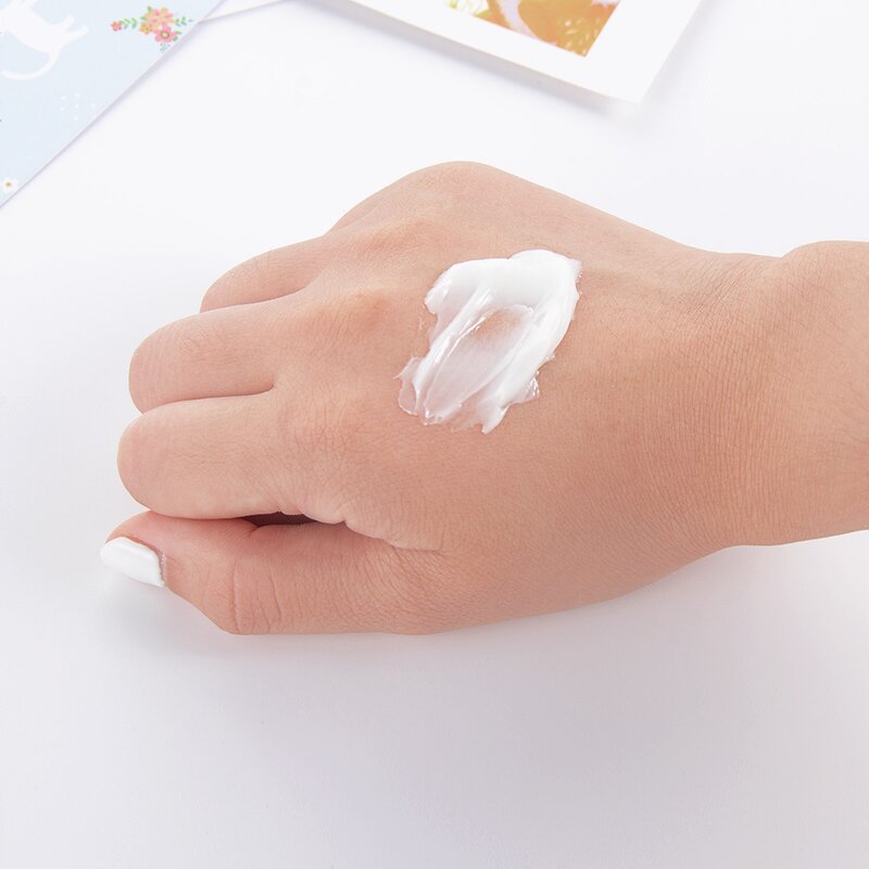 Hand Cream Manufacturer - OEM Private Label Cosmetic Organic Chamomile Hand Lotion Mini Hand Cream