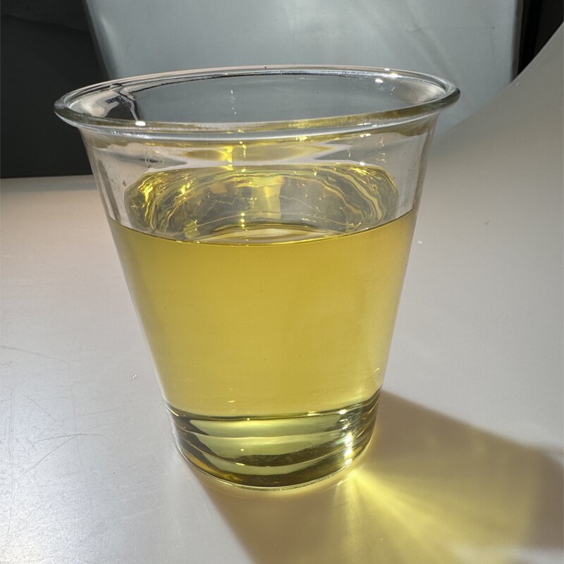 Carrot Seed Oil Manufacturer - Distilled Essential Oil for Skin Care Wholesale Supplier