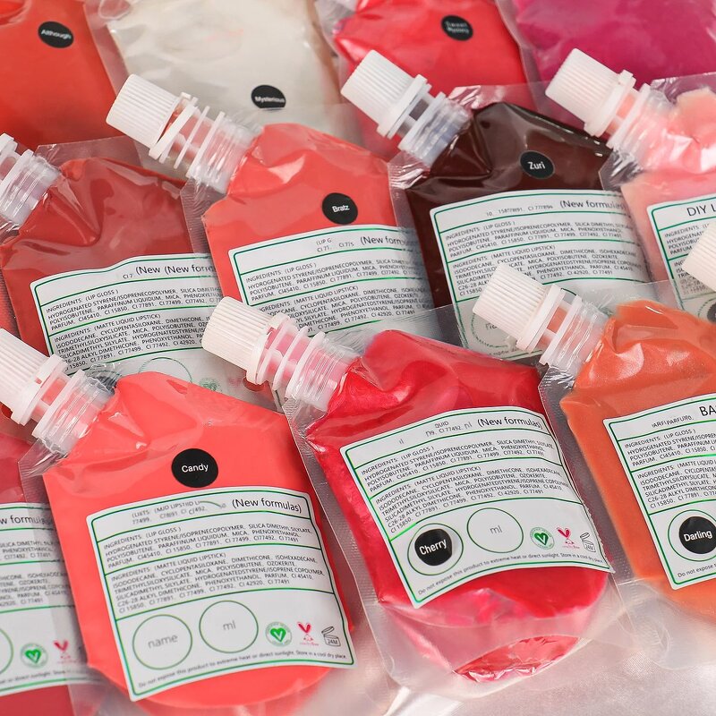 Lip Gloss Base Manufacturer - Herbal Liquid High Color Intensity Vegan Matte Glitter Bulk