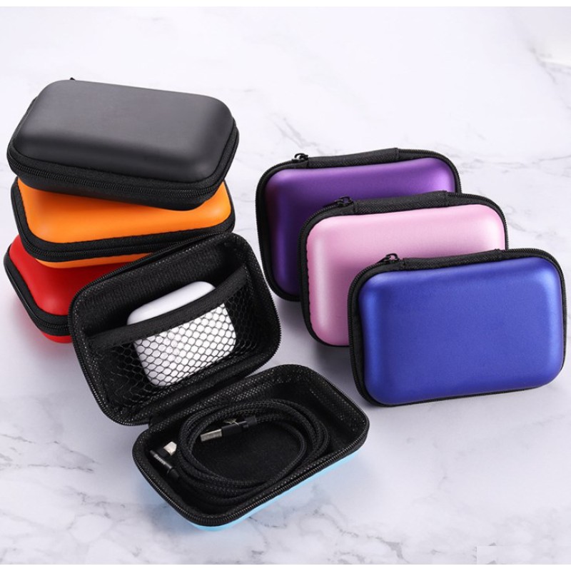 Christmas Pillow Cover Manufacturer - OEM 18x18 Inch Winter Holiday Cotton Linen Case