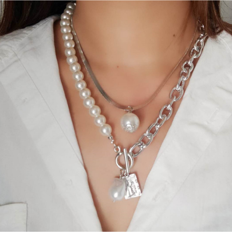 Script Name Necklace Factory - OEM Gold Letter Monogram Pendant Alphabet Necklace