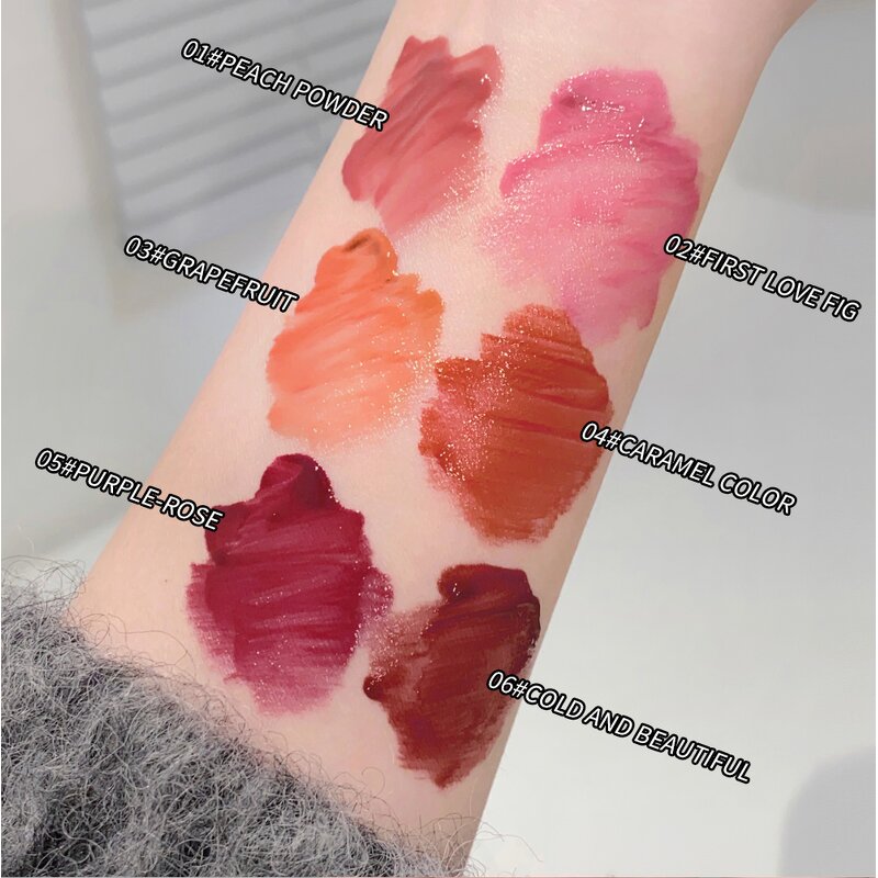 Lip Gloss Manufacturer - Customized Fruit Fragrance Lip Plumper Non-Stick Moisturizing in Cup & Hot Sale