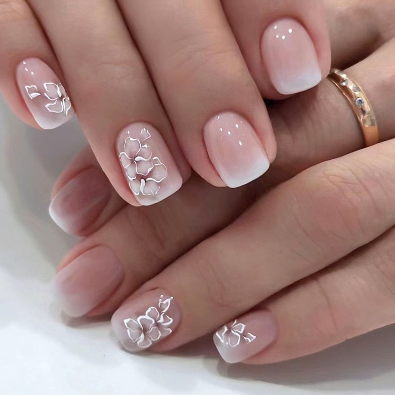 Press on Nails Supplier - White Flower Gradient Fairy Nails
