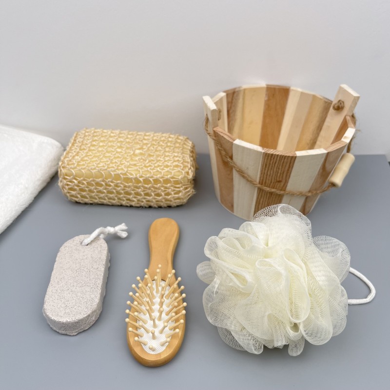 Bath Set Factory - Private Label Wooden Bucket Spa Kit