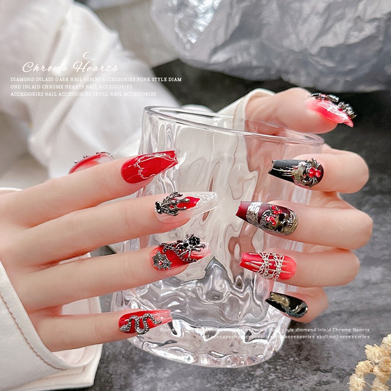 Halloween Nail Charms Factory - 3D Luxury Spider Cross Metal Designer Brand Logo Mix