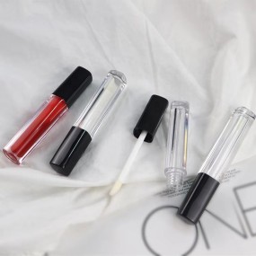 Lip Gloss Tube Manufacturer - 2ml Customized Logo Cosmetic Packaging Mini Sample Lipstick Tube