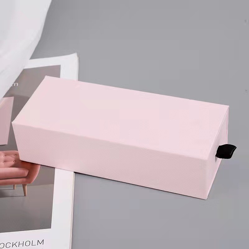 Magnetic Gift Box Manufacturer - High Quality Hand Made Luxury Cardboard Magnetic Closure Box