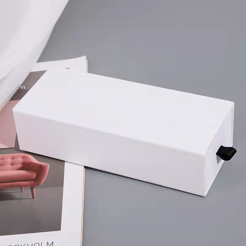 Magnetic Gift Box Manufacturer - High Quality Hand Made Luxury Cardboard Magnetic Closure Box