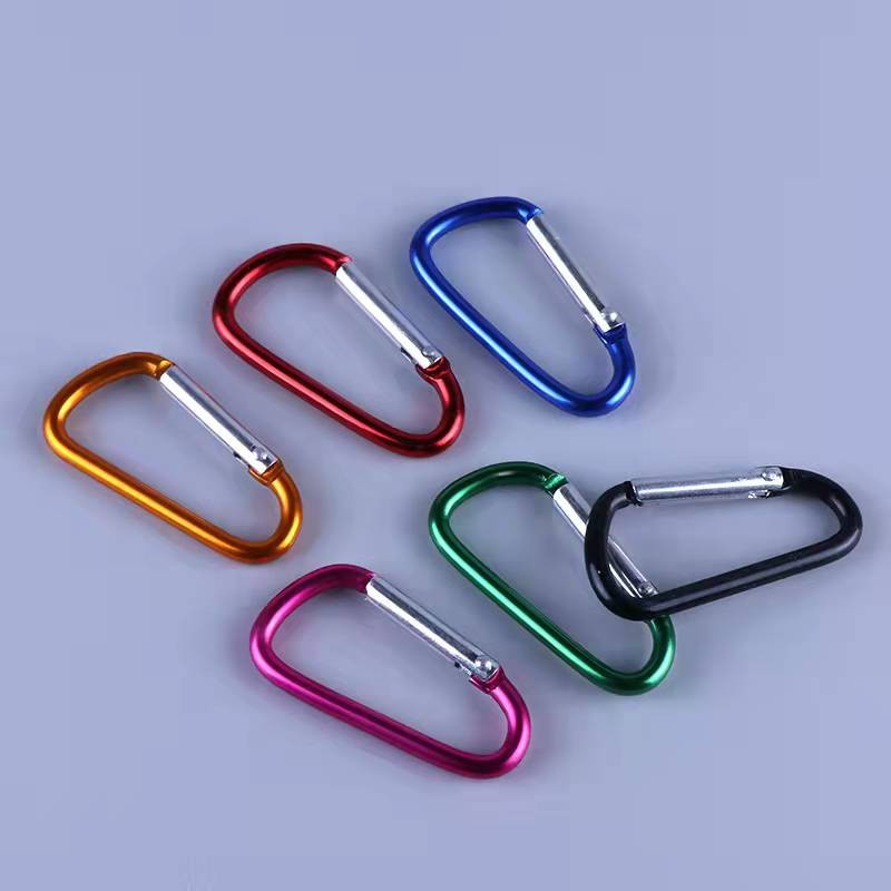 Keychain Spray Bottle Manufacturer - 30ml 50ml Plastic Heart Alcohol Spray with Carabiner Holder