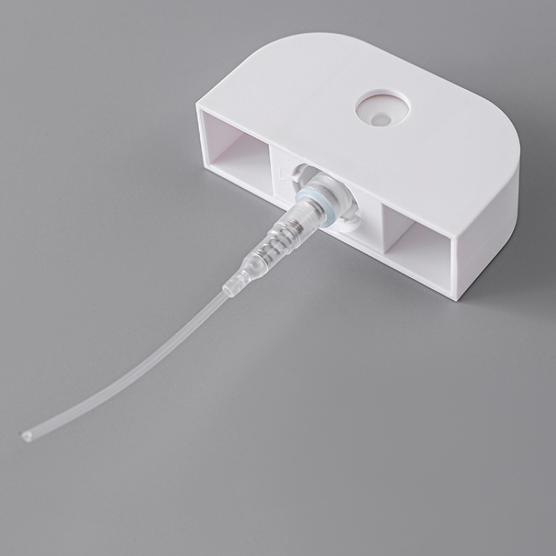 Credit Card Atomizer Manufacturer - 35ml 45ml 50ml Cellphone Shaped Travel Alcohol Perfume Sprayer