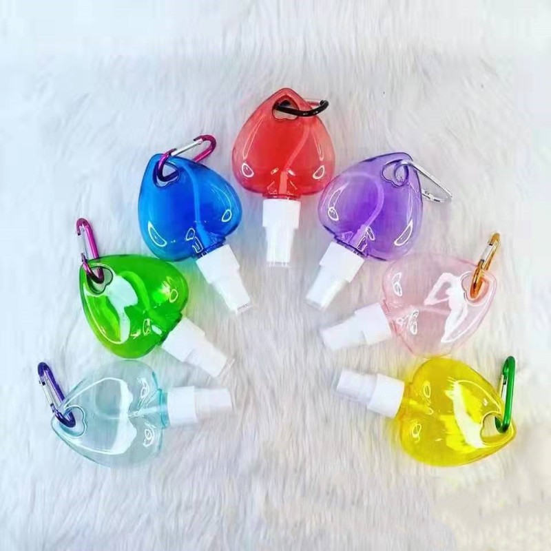 Keychain Spray Bottle Manufacturer - 30ml 50ml Plastic Heart Alcohol Spray with Carabiner Holder
