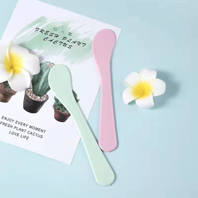 Makeup Spatula Manufacturer - Mini PP Plastic Pink Green Spatula Face Mask Cream Spoon