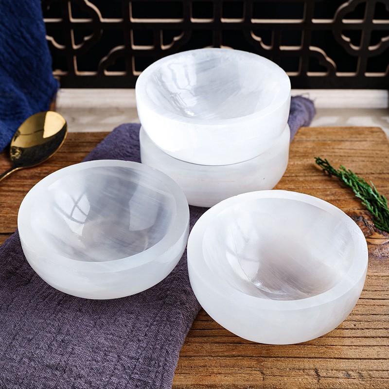 Gypsum Bowl Manufacturer - Natural Carved Crystal Round Shape Large White Selenite Bowl