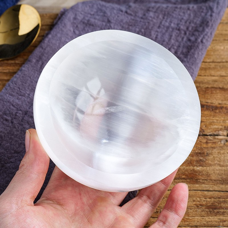 Gypsum Bowl Manufacturer - Natural Carved Crystal Round Shape Large White Selenite Bowl