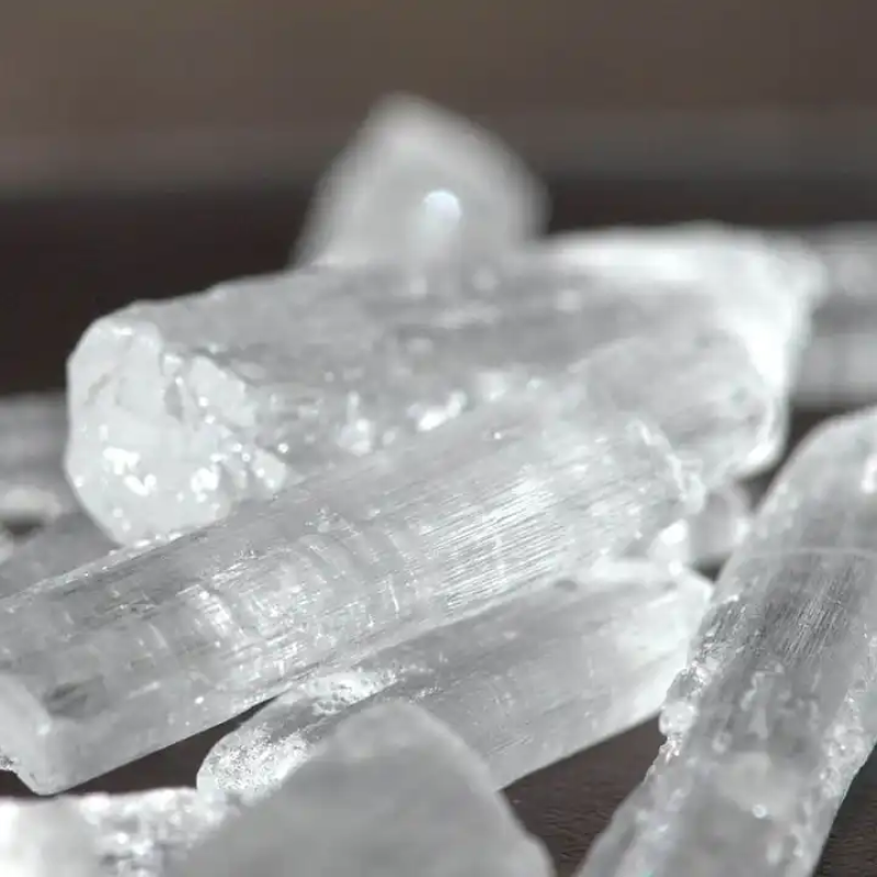 Wholesale Synthetic Menthol Crystal Manufacturer - 99% Mint Menthol Competitive Pricing