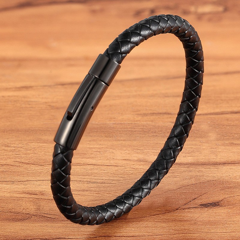 Men's Bracelet Factory - European American Style Hot Selling Men's Black Leather Hand-woven