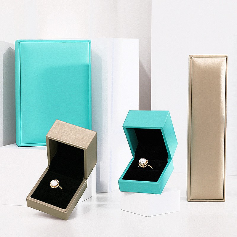 Packaging Box Manufacturer - Luxury Black Grey PU Leather Ring Pendant Necklace Box Bracelet Box