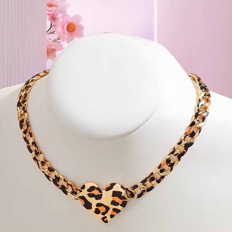 Leopard Print Necklace Manufacturer - Chic Heart Pendant Statement Piece for Women