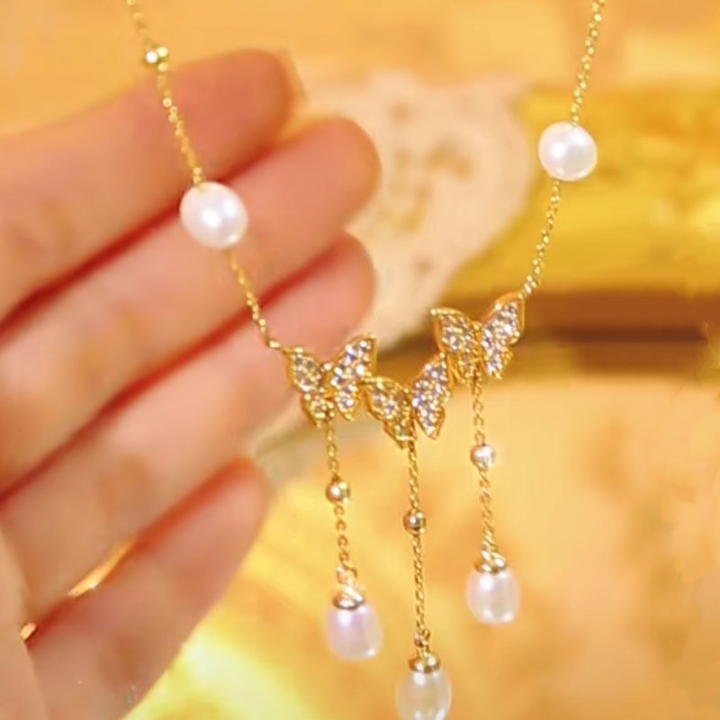 Butterfly Necklace Factory - Wholesale Women's 18k Gold Plated Pearl Butterfly Sparkling Necklace