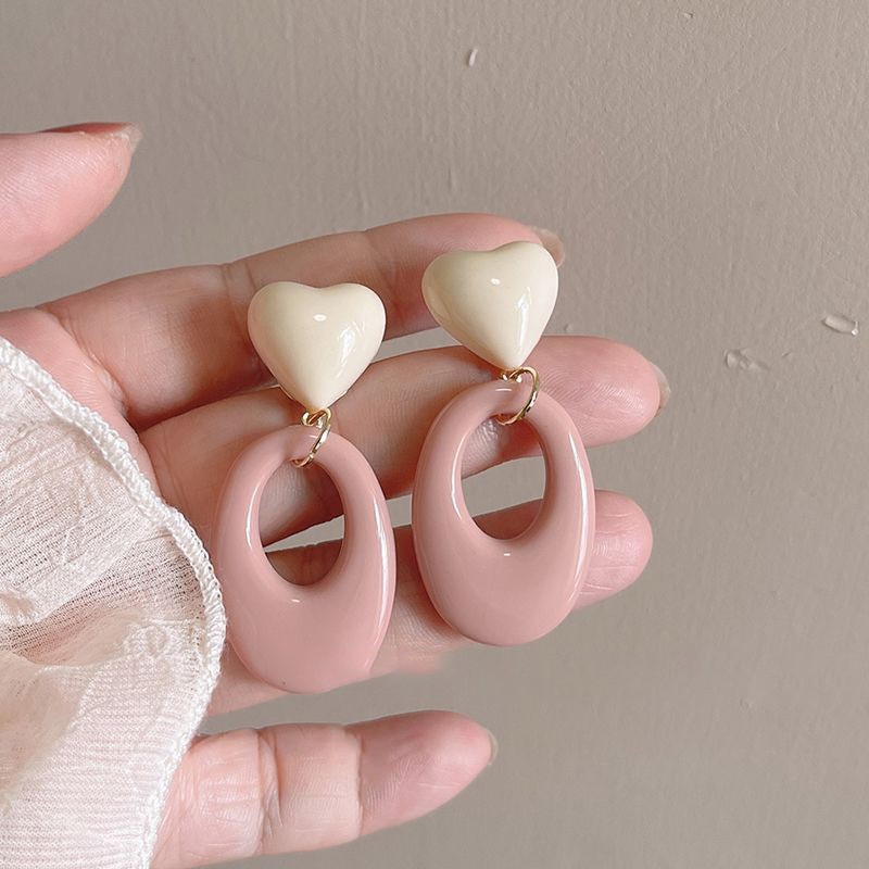 Love Earrings Factory - Little Fresh Acrylic Love Earrings Flower Pearl Studs S925 Silver Needle