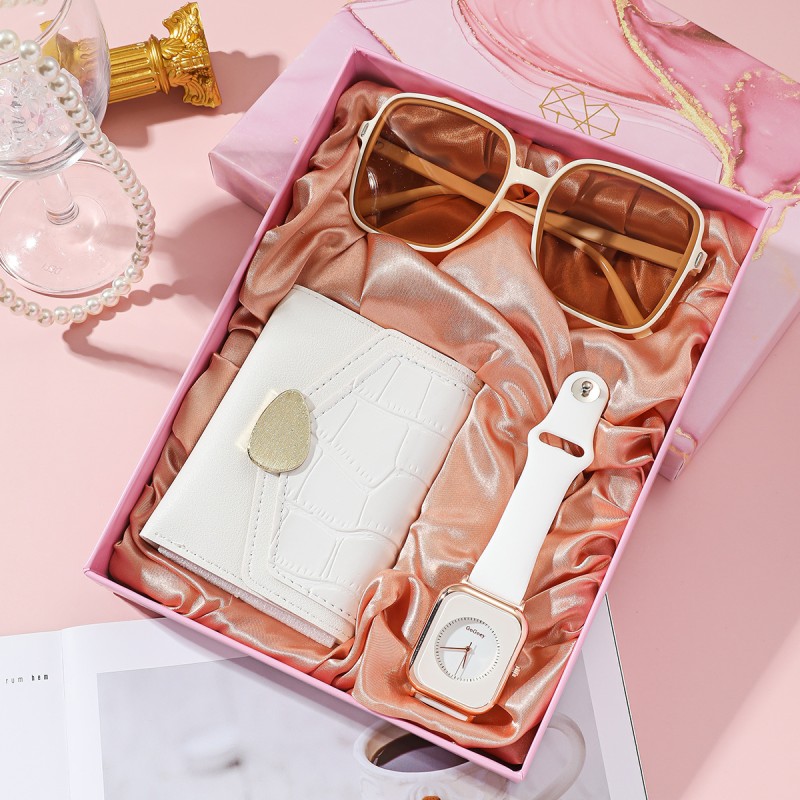 Women Watch Set Supplier - Hot Sale Fashion Women Watch Set With Wallet Sunglasses for Gifts