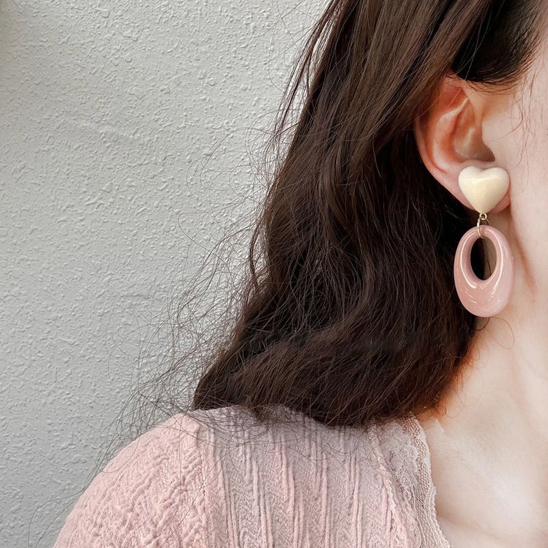 Love Earrings Factory - Little Fresh Acrylic Love Earrings Flower Pearl Studs S925 Silver Needle