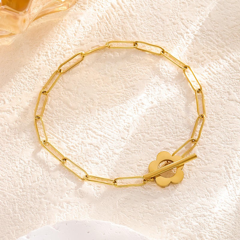 Jewelry Set Factory - Lucky Flower Set with Tonggle Clasp Paperclip Chains Necklace Bracelet Earrings